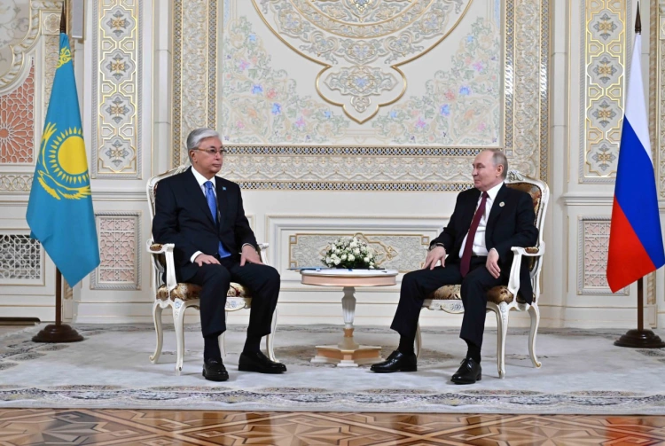 Россия очень дорожит отношениями с Казахстаном - Путин