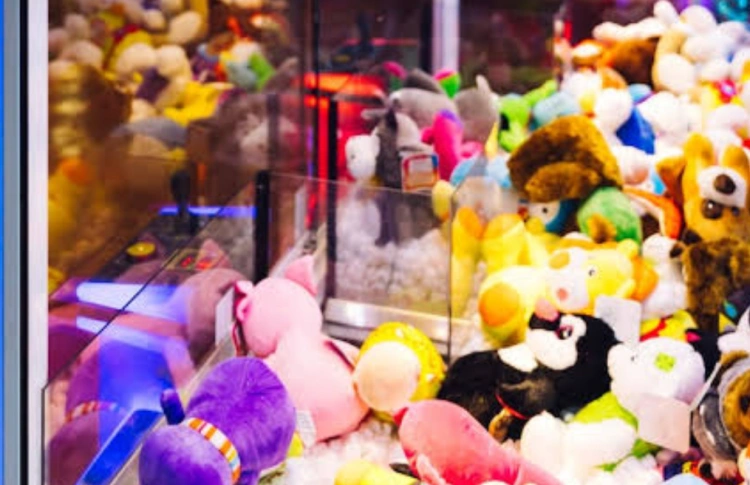 Сенатор обеспокоился детскими игровыми автоматами возле школ и магазинов