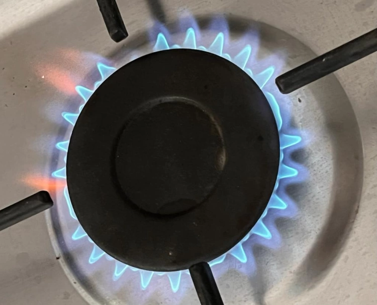 Казахстанцы задолжали за газ более 7 миллиардов тенге