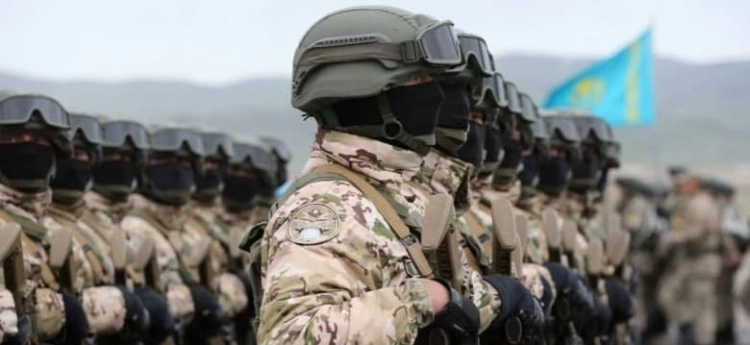 Военного парада 7 и 9 мая в Казахстане не будет