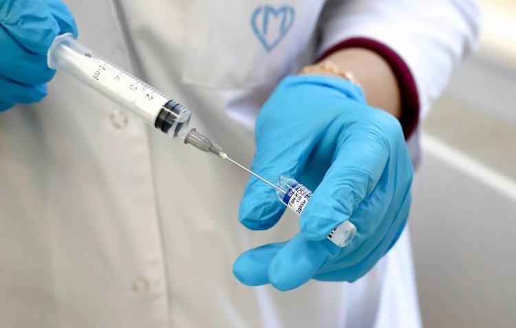 Испытания вакцины Pfizer от коронавируса проводились с нарушениями
