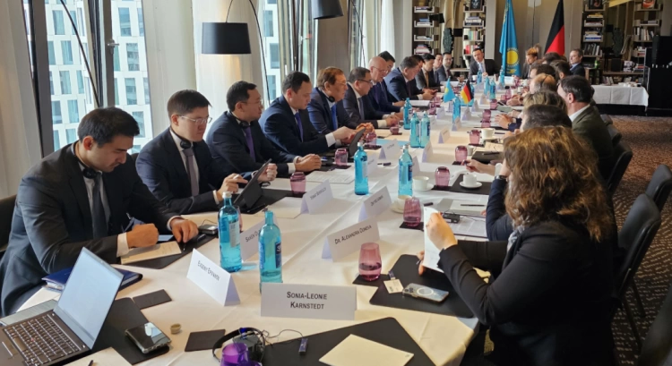Германия ищет новые возможности для делового сотрудничества с Казахстаном