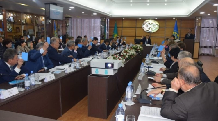 Профсоюз «Казуглепроф» прекращает сотрудничество с Народной партией Казахстана