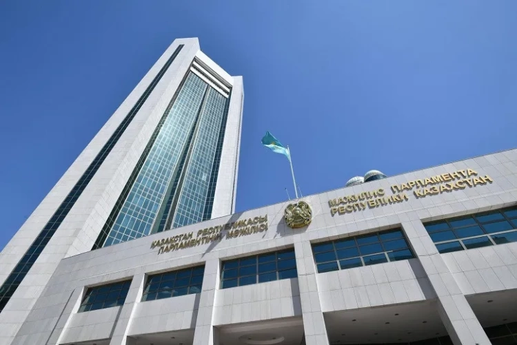 Президент Казахстана открыл первую сессию парламента РК VIII созыва