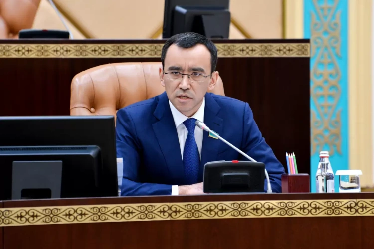 Что станет со зданием сената после объединения парламента?