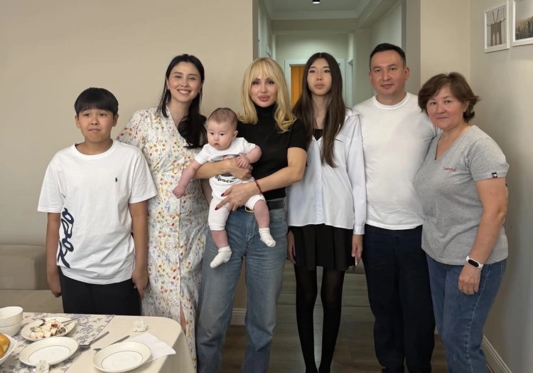Лобода сходила в гости к казахстанской семье после приглашения в Threads