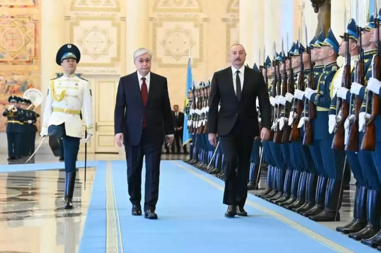 Президенты Казахстана и Азербайджана провели переговоры в узком составе
