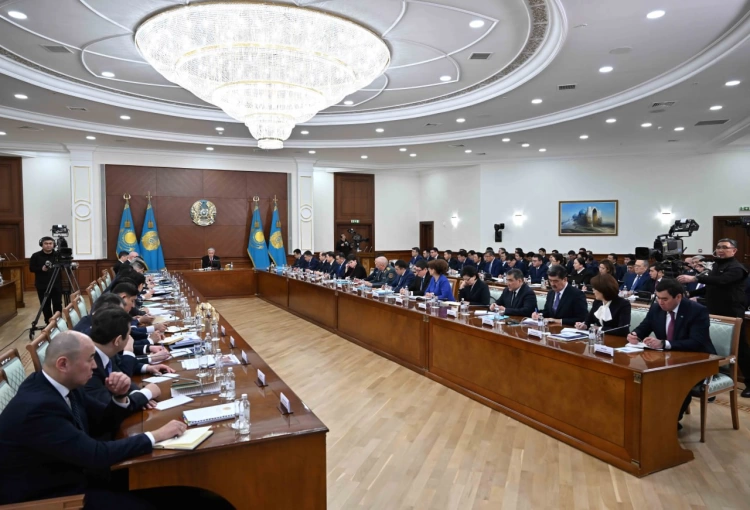 Токаев вновь заявил о необходимости бескомпромиссной борьбы с коррупцией