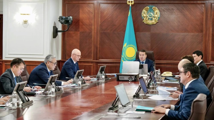Смаилов потребовал оперативно сообщать о неполадках на ТЭЦ