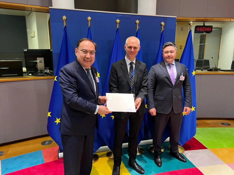 Казахстан будет расширять сотрудничество с ЕС