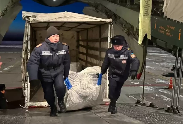 Борт с гуманитарной помощью вылетел из Казахстана в Турцию