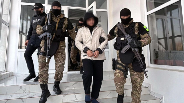 Мужчину подозреваемого в пропаганде идей терроризма задержали в Шымкенте