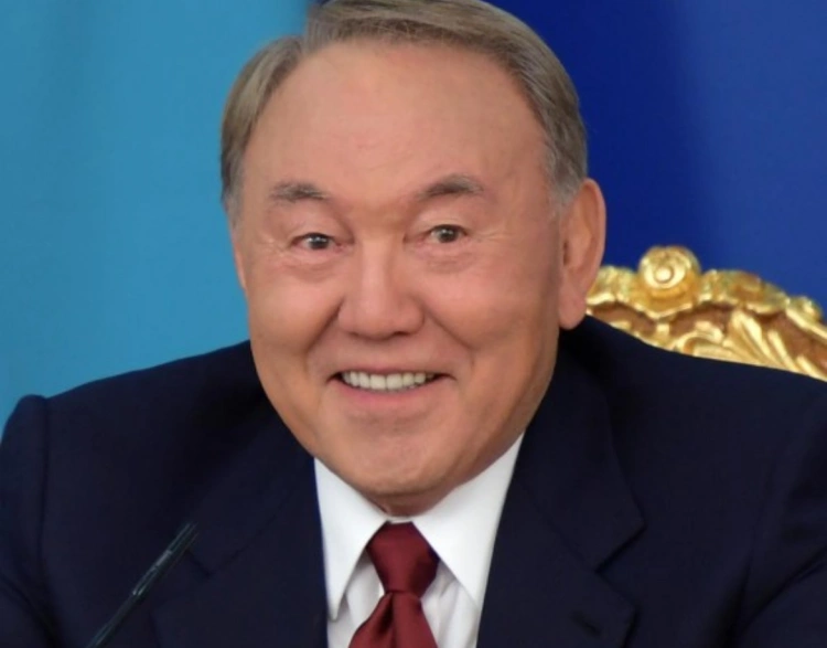 Назарбаев может стать лучшим банкиром России по итогам 2025 года