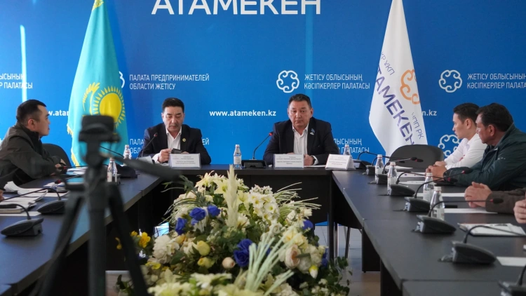 В Жетісу обсудили вопросы строительной отрасли