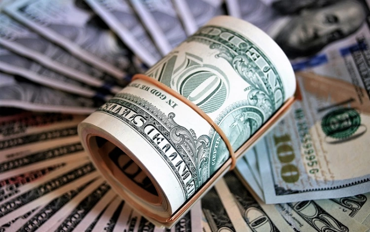Нацбанк продаст в январе из Нацфонда свыше 1 миллиарда долларов