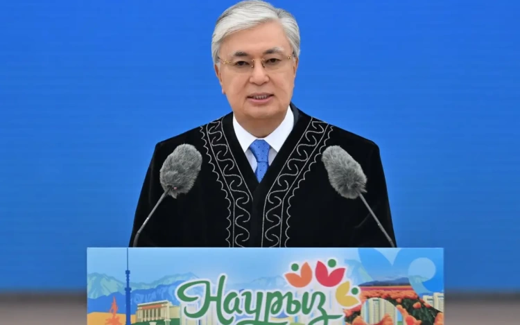 Президент поздравил казахстанцев с праздником Наурыз