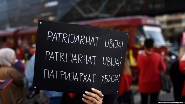 Электронные браслеты для абьюзеров начали тестировать в Кыргызстане