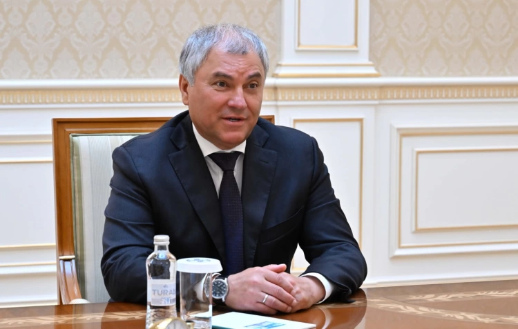 О чем говорил Токаев с председателем госдумы России