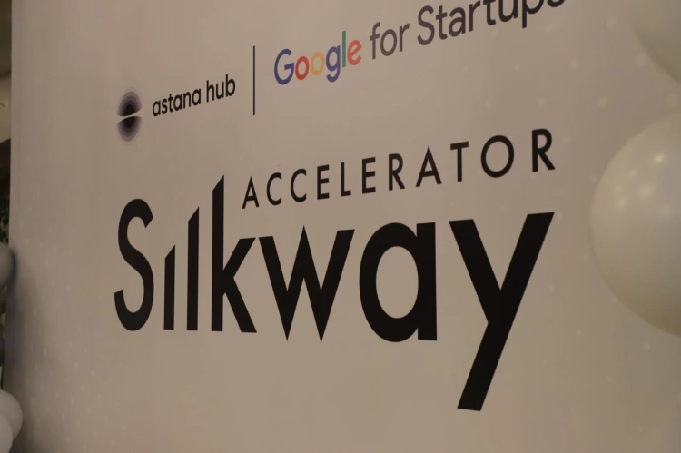 Google и Astana Hub отобрали 15 проектов для акселерации