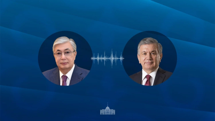 Токаев провел телефонный разговор с Мирзиёевым после выборов в Курултай