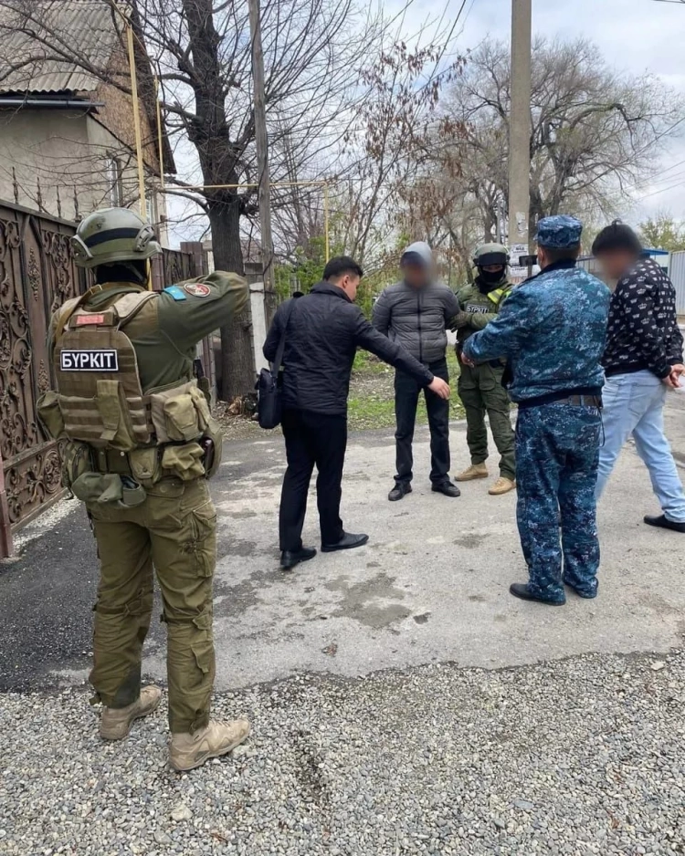 В подполе дома у 46-летнего талдыкорганца изъято 2,5 кг гашиша