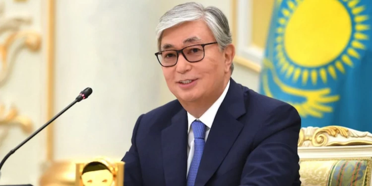 Касым-Жомарт Токаев поздравил женщин с 8 Марта