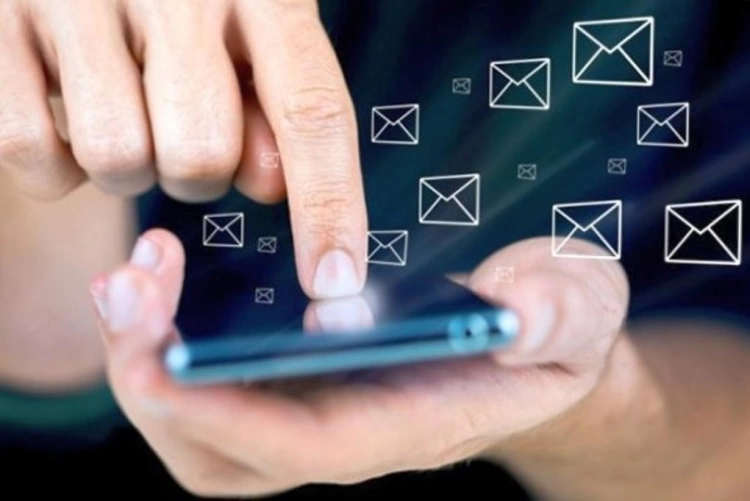 Студенты колледжей смогут получить отсрочку от армии через SMS