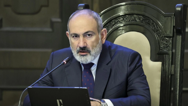 Ереван надеется на подписание мира с Баку в ближайшие месяцы