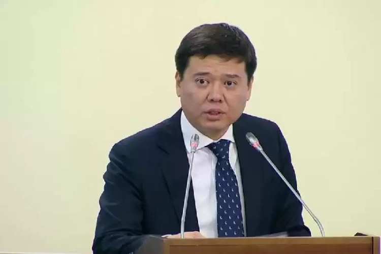Марат Бекетаев ушел с поста советника премьер-министра