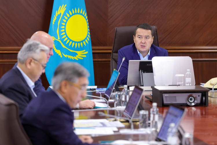 Смаилов потребовал обеспечить надлежащее качество дорог