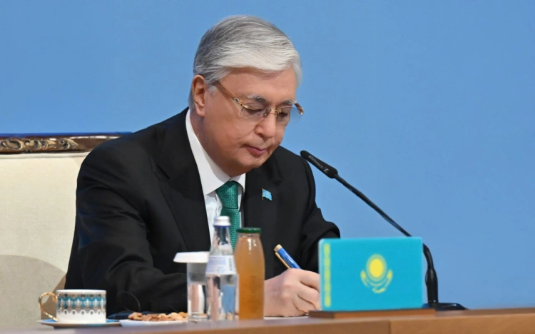 Токаев предложил объявить 2026-й Годом образования