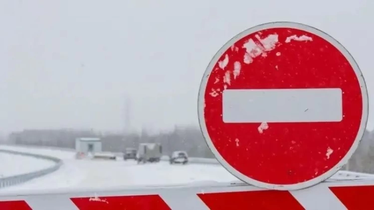 В трех областях Казахстана ввели ограничение на трассах
