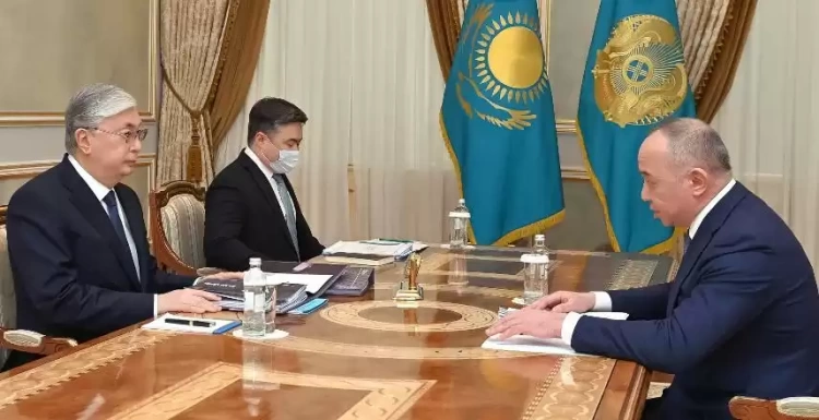 Президент принял уполномоченного по защите прав предпринимателей Рустама Журсунова