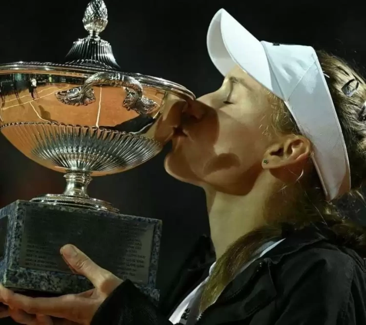 Елена Рыбакина выиграла турнир «Мастерс» в Риме
