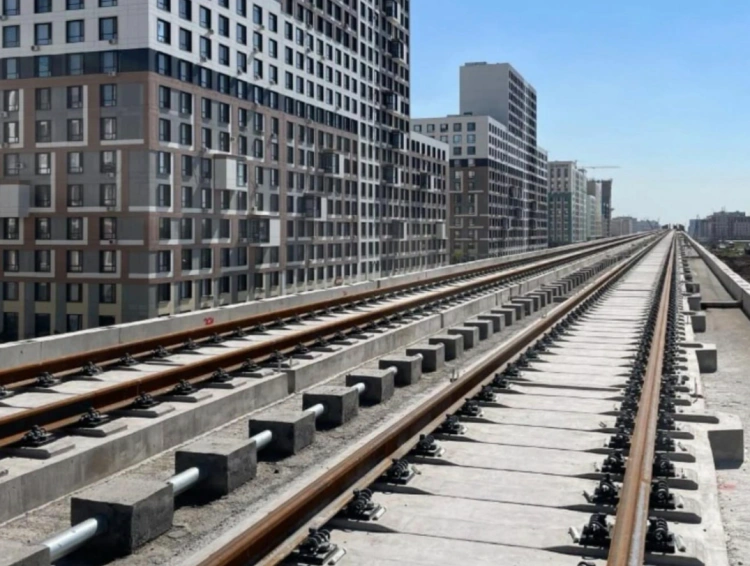 Почему рельсы LRT в Астане покрыты ржавчиной?