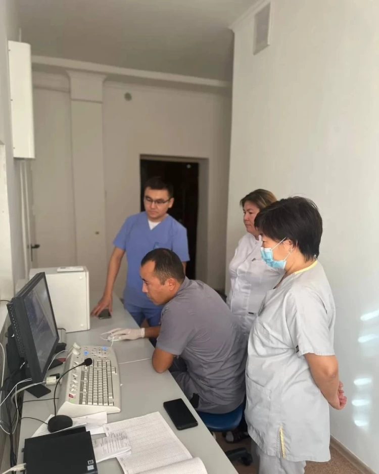 Шардарада ауыл медицинасына көңіл бөлінді