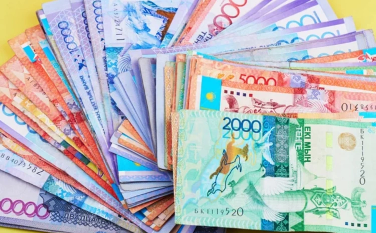 В Казахстане намерены установить предельный размер годовой ставки по банковским займам и микрокредитам