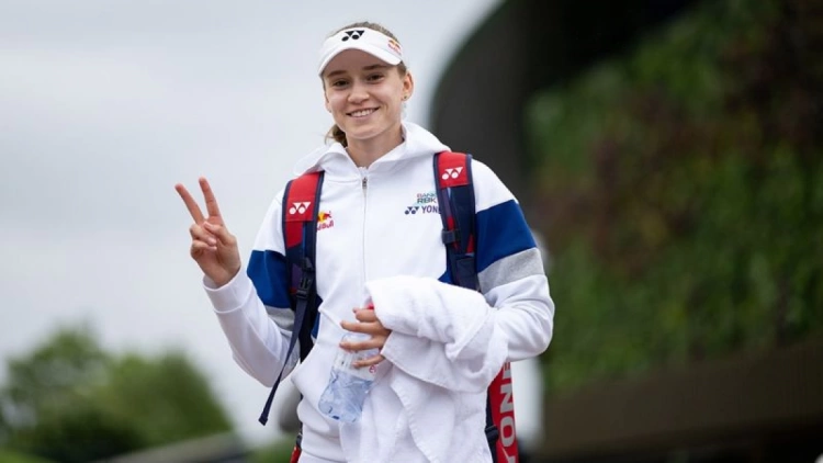 Елена Рыбакина стала лидером по количеству эйсов