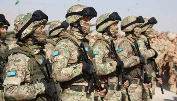 Анонимного цифрового помощника для военных запустили в Казахстане