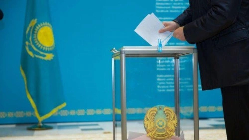 Пять партий проходят в курултай по данным трех exit poll