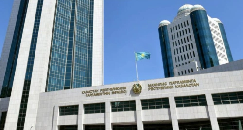 Новый закон о банках одобрен Мажилисом во втором чтении