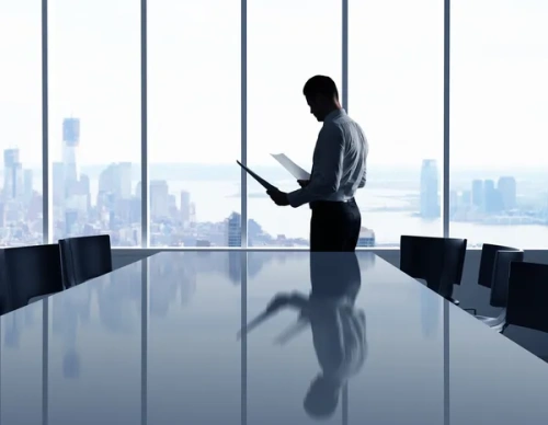 Госслужащим расширяют право на предпринимательскую деятельность?