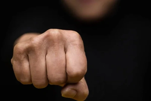 В Алматы возбудили уголовное дело после массовой драки в Алатауском районе