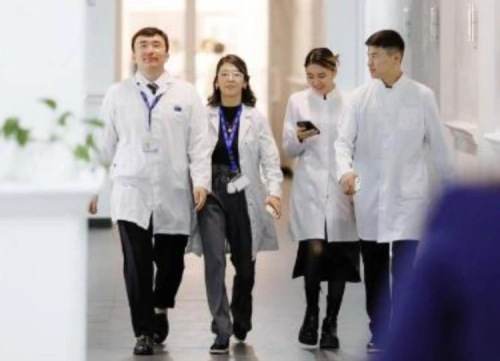 Специальный экзамен ввели для поступающих в медицинские колледжи