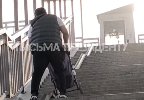 Куда ушли 1,9 млрд: в Алматы обсуждают состояние подъёмников для инвалидов