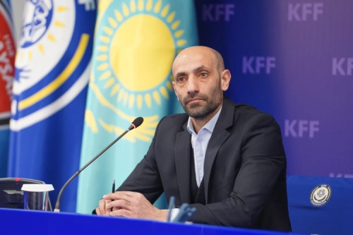 Главный тренер казахстанской команды уходит с поста после поражения от Бельгии