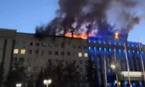 Пострадавших нет, сотрудники переведены на удаленку - аким Актюбинской области о пожаре