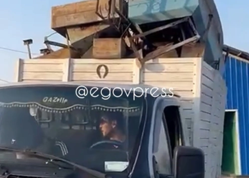 На Бурундайском кладбище в Алматы неизвестные сняли ограды и постаменты с могил