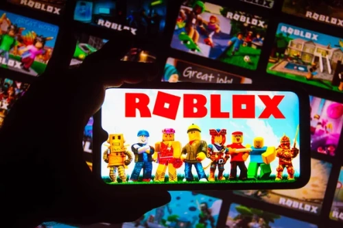 Опасен ли Roblox для детей: депутат обратилась к правительству