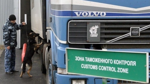 Минэкономики: Цифровой обмен с Казахстаном помогает решать вопросы перевозчиков на границе